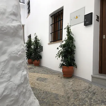 Ferienhaus Cerezo's House - Terrace & Sun