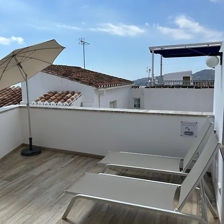 Ferienhaus Cerezo's House - Terrace & Sun